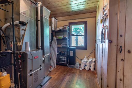 39307 Clearmont Road, Battle Lake, MN 56515