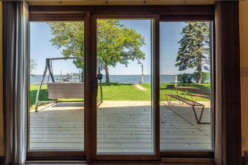 39307 Clearmont Road, Battle Lake, MN 56515