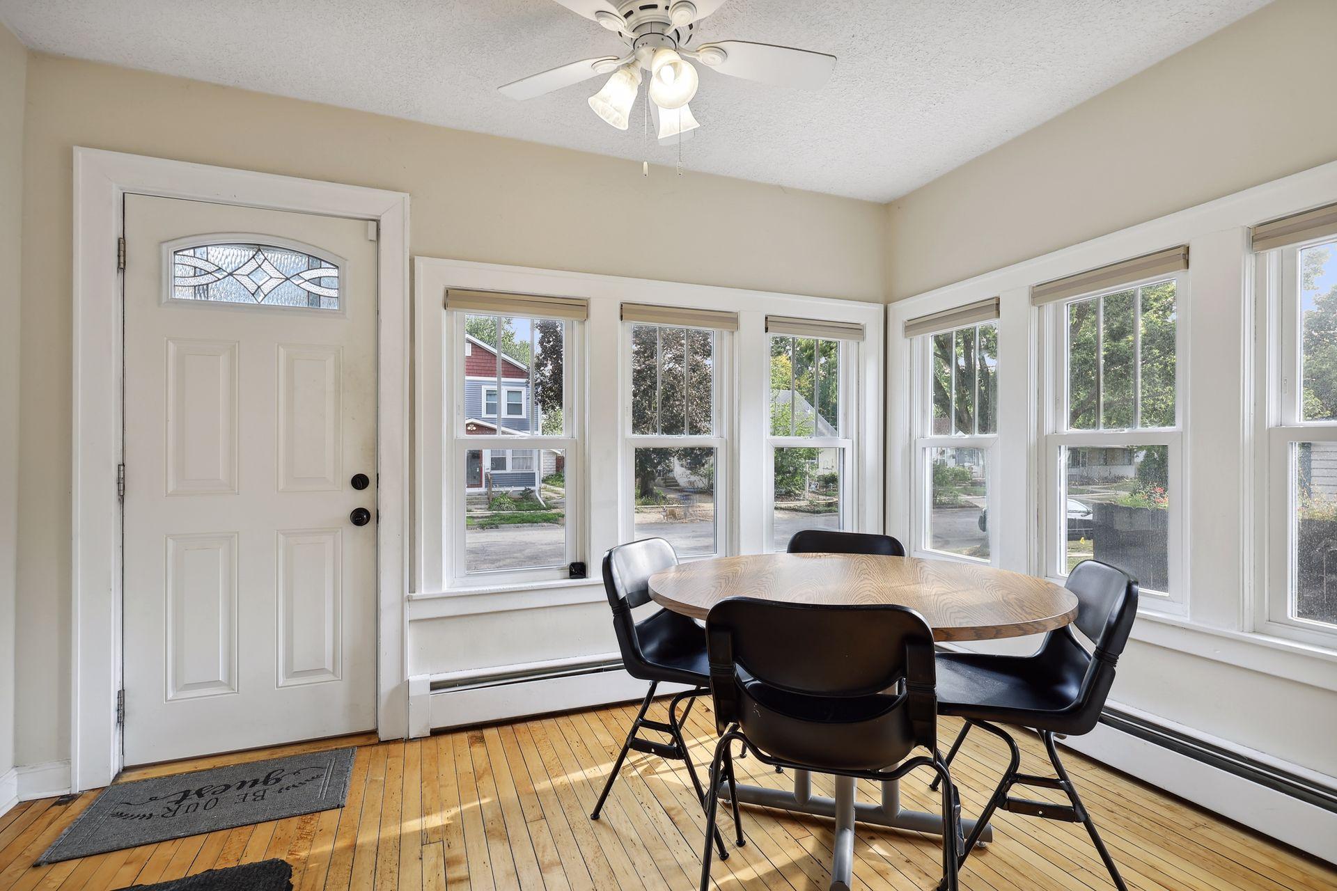 Light and bright floor plan.