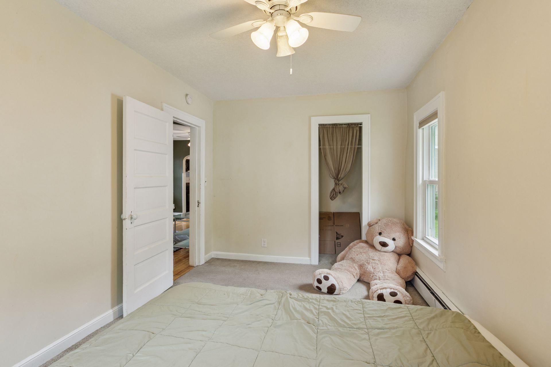 Beautiful white woodwork, panelled doors.