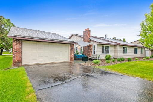9312 Indian Boulevard S, Cottage Grove, MN 55016
