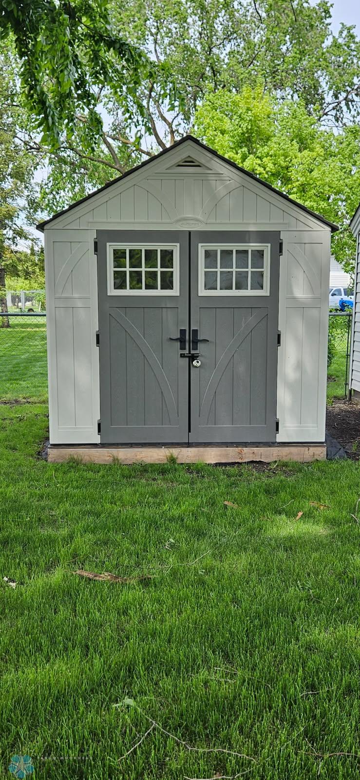 Shed (8 x 10)