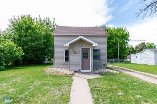 407 2nd Street NW, Barnesville, MN 56514