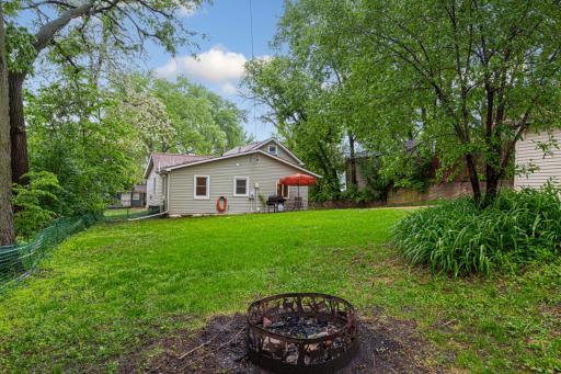 513 W Pleasant Street, Mankato, MN 56001