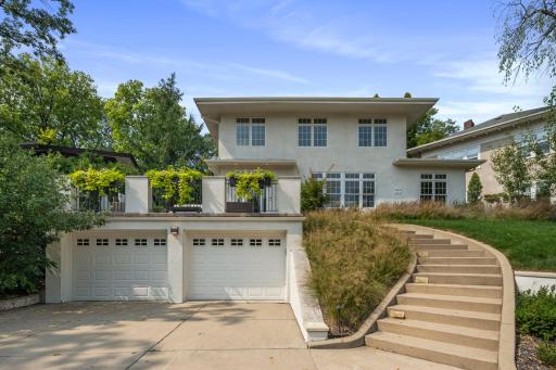 1824 Oliver Avenue S, Minneapolis, MN 55405