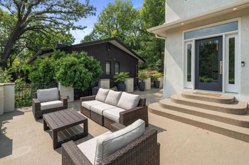 1824 Oliver Avenue S, Minneapolis, MN 55405