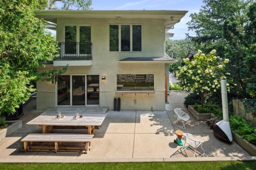 1824 Oliver Avenue S, Minneapolis, MN 55405