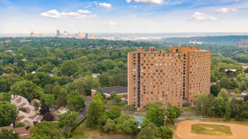 Amazing panoramic or treetop views from this amazing Saint Paul neighborhood building.