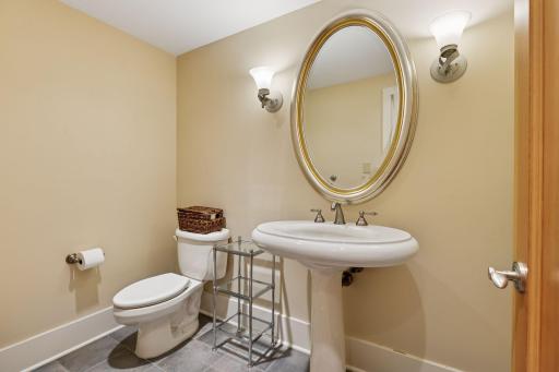 2442 Meeting Street, Wayzata, MN 55391