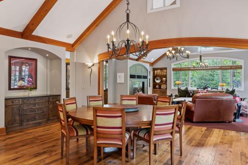 2442 Meeting Street, Wayzata, MN 55391