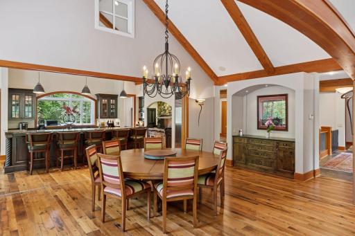 2442 Meeting Street, Wayzata, MN 55391