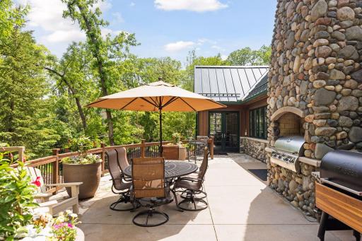 2442 Meeting Street, Wayzata, MN 55391