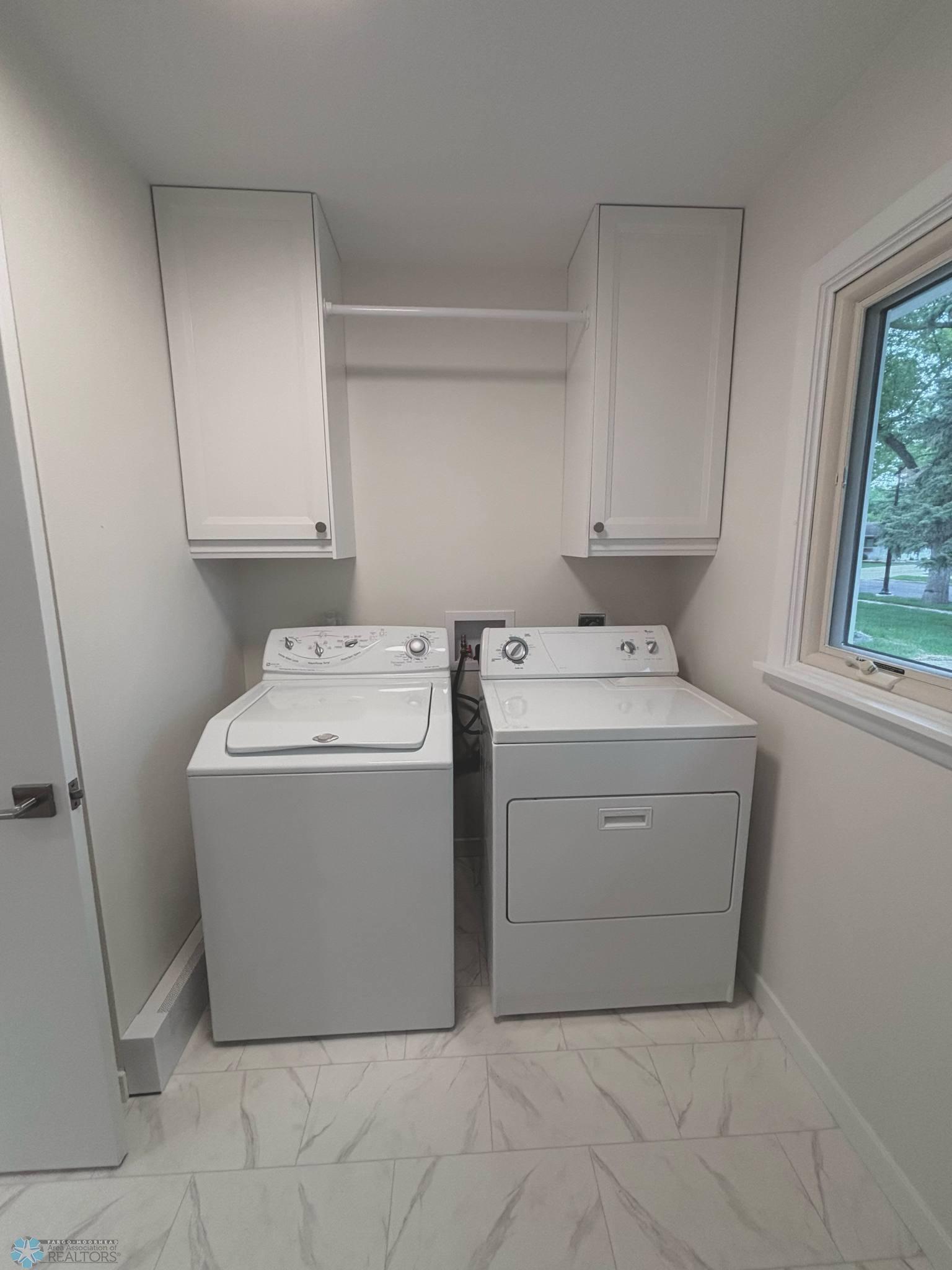 Laundry & Mud Room - Angle 3.jpg