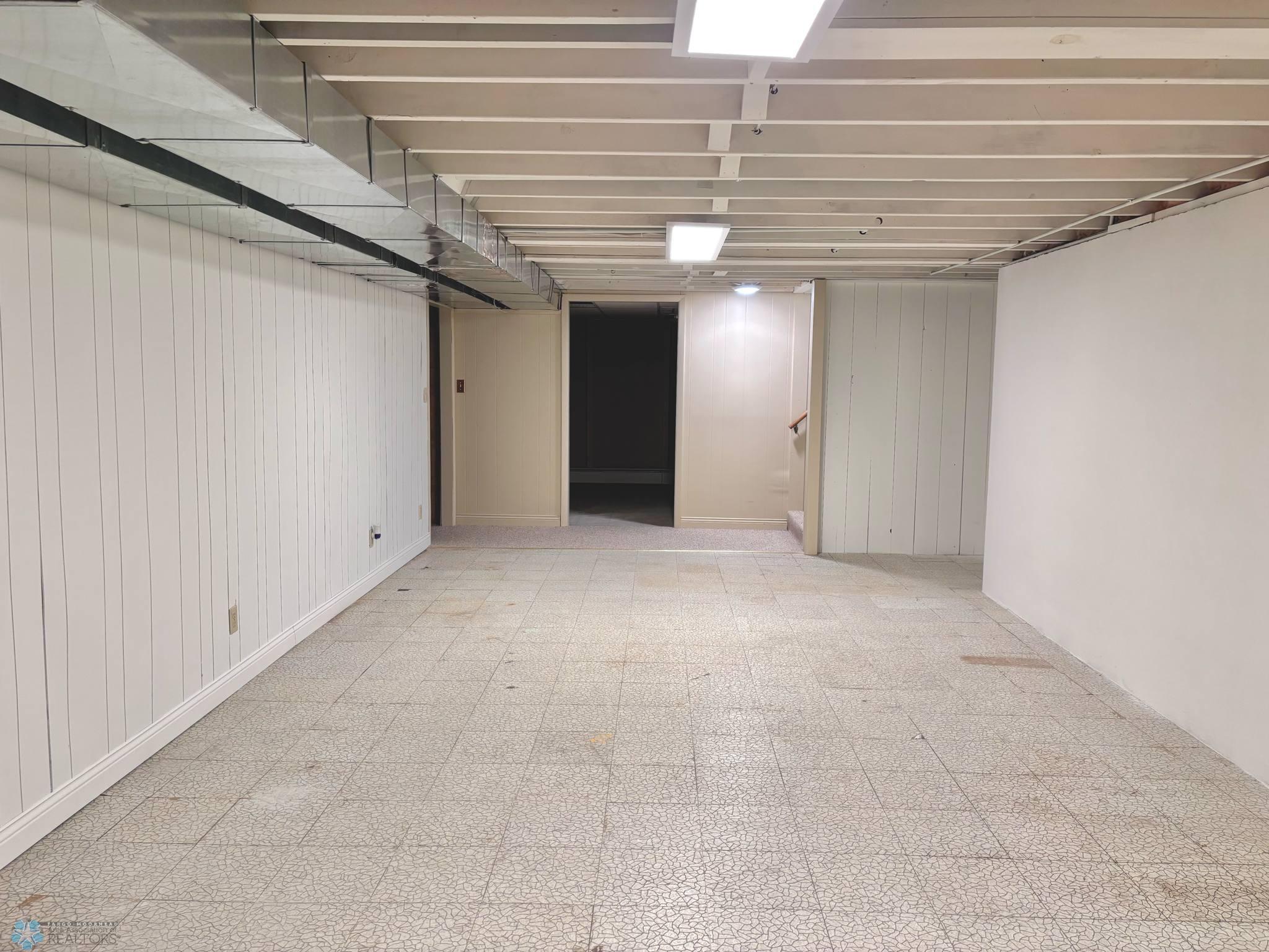 Basement Bonus Room - Angle 1.jpg