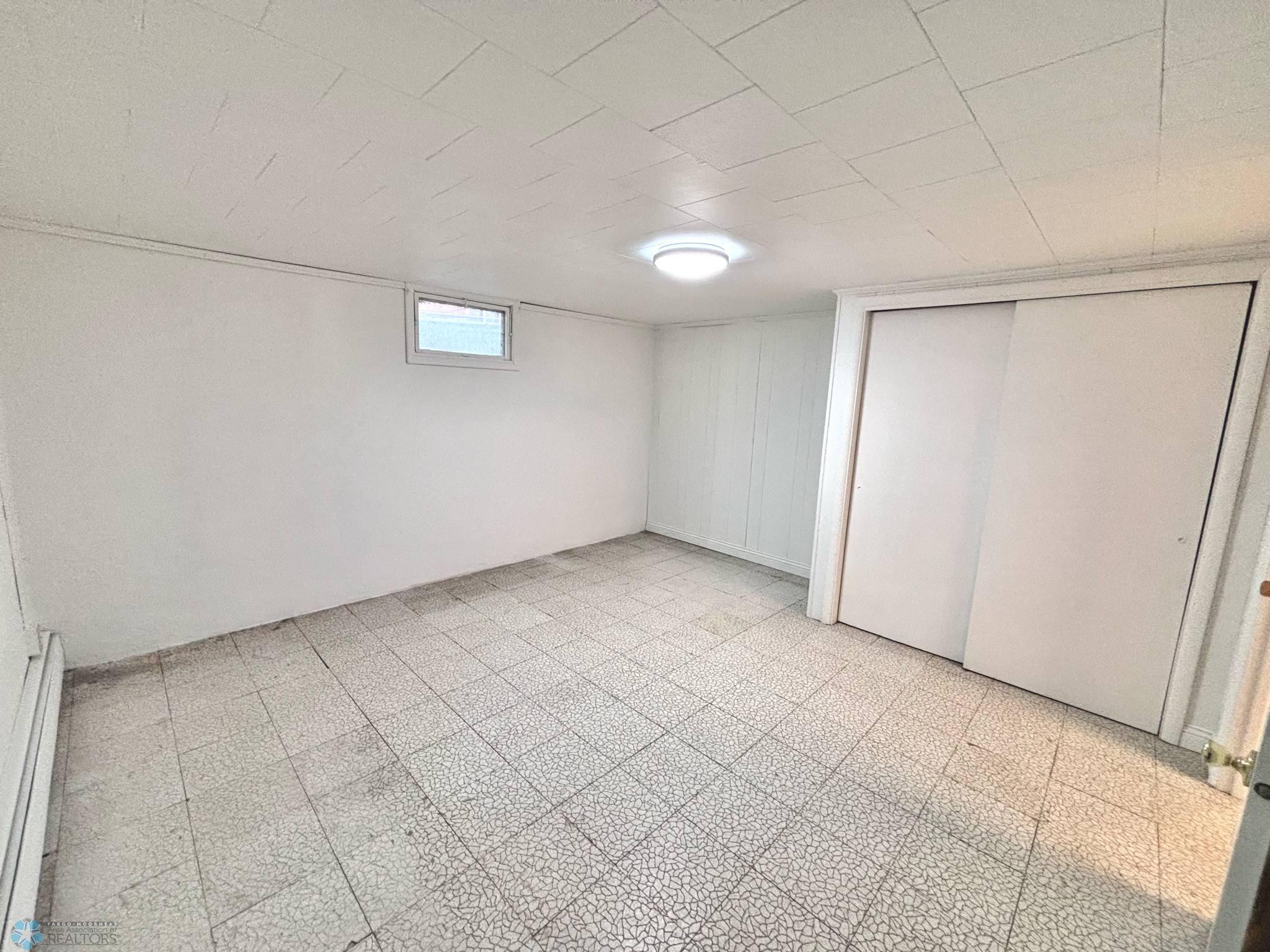 Basement Bedroom (No Egress Window).jpg