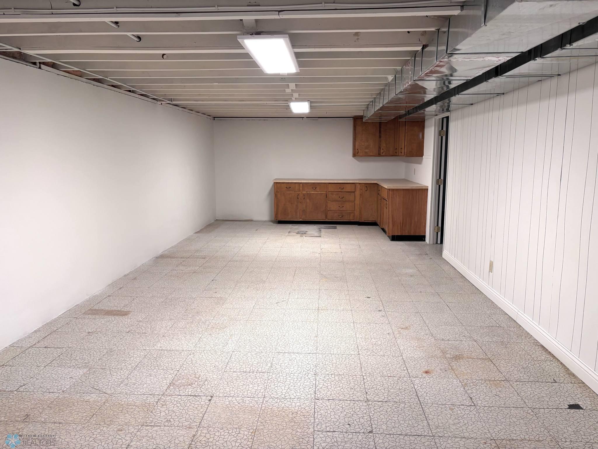 Basement Bonus Room - Angle 2.jpg