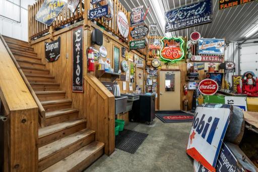 full office in the shop