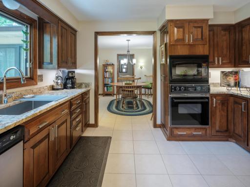 2318 Telemark Lane NW, Rochester, MN 55901