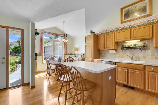 6654 Chadwick Drive, Savage, MN 55378