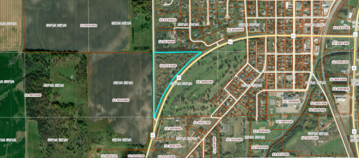 912 Central Avenue W, Greenbush, MN 56726