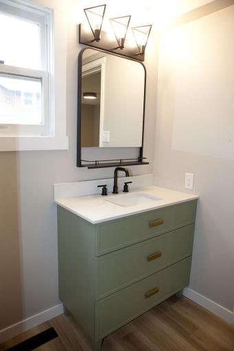 213 Lake Avenue, Detroit Lakes, MN 56501