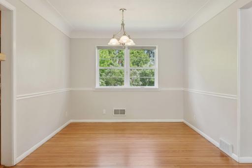 1616 Florida Avenue N, Golden Valley, MN 55427