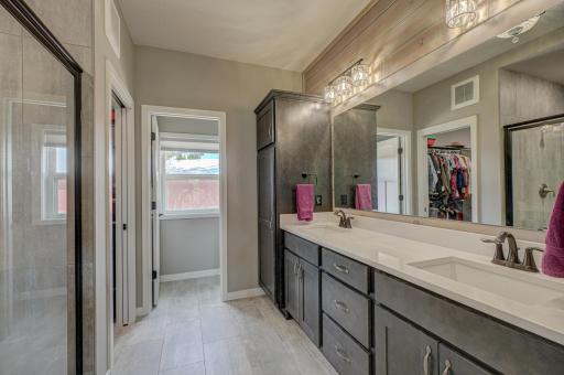 17690 Clayton Avenue E, Rosemount, MN 55068