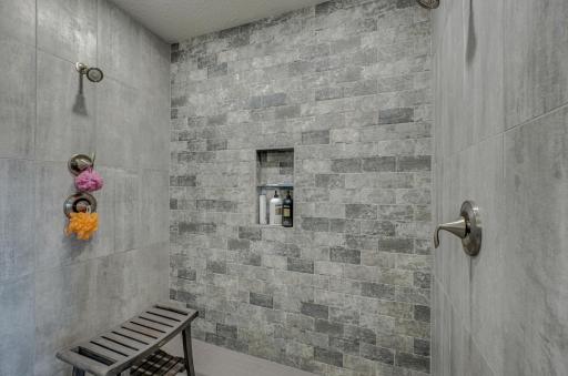 17690 Clayton Avenue E, Rosemount, MN 55068