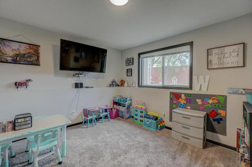 17690 Clayton Avenue E, Rosemount, MN 55068