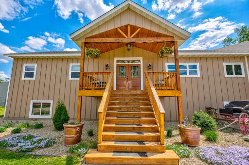 17690 Clayton Avenue E, Rosemount, MN 55068