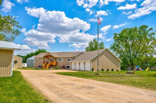 17690 Clayton Avenue E, Rosemount, MN 55068