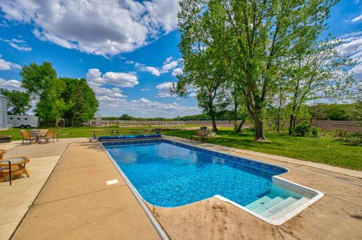 17690 Clayton Avenue E, Rosemount, MN 55068