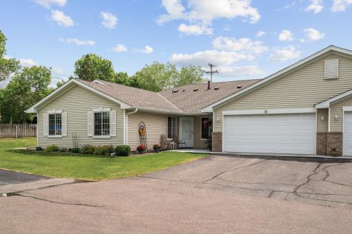 12 3rd Street NW, Saint Michael, MN 55376