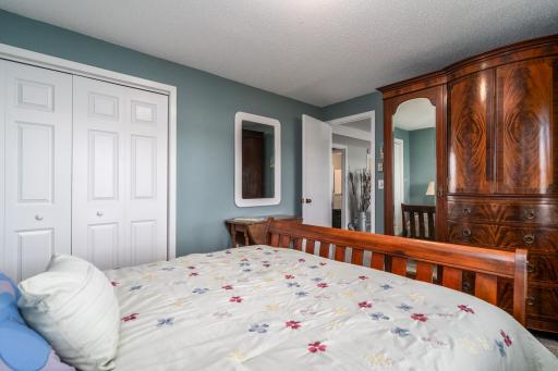 14127 Maple Inn Road SE, Mentor, MN 56736
