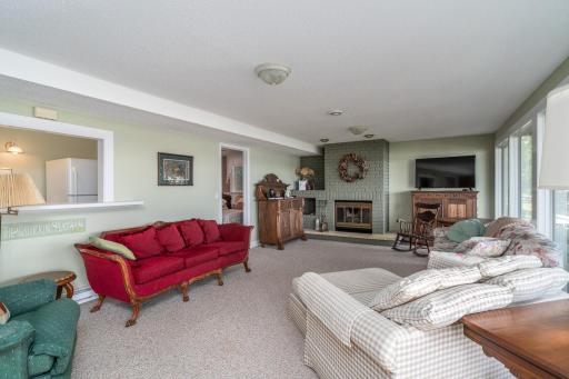 14127 Maple Inn Road SE, Mentor, MN 56736