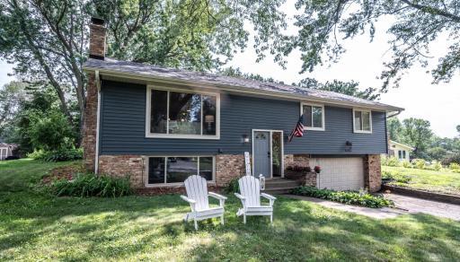 16205 5th Avenue N, Minneapolis, MN 55447