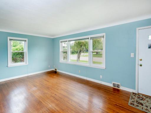 2086 Itasca Avenue, Saint Paul, MN 55116
