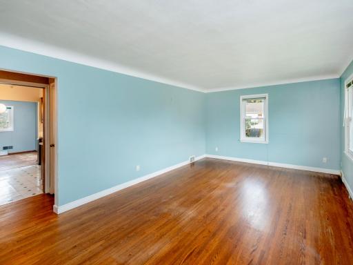 2086 Itasca Avenue, Saint Paul, MN 55116