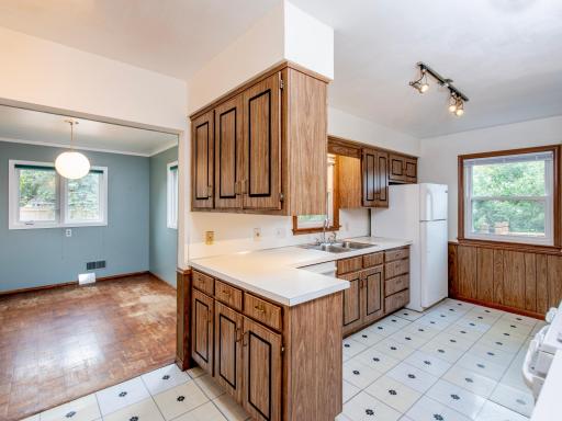 2086 Itasca Avenue, Saint Paul, MN 55116