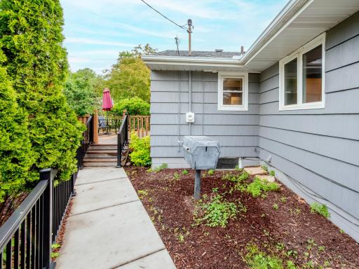 2086 Itasca Avenue, Saint Paul, MN 55116