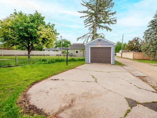 2086 Itasca Avenue, Saint Paul, MN 55116