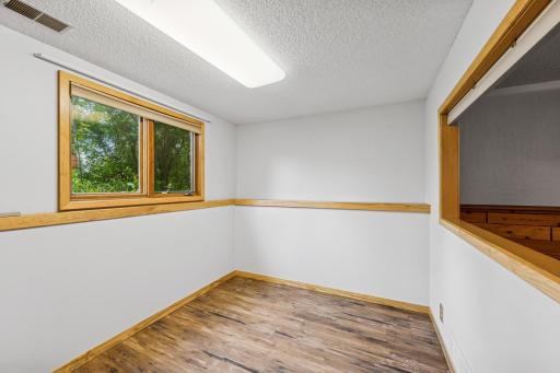 Lower-Office