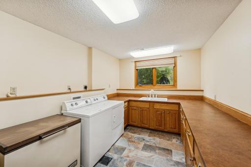 Lower-Laundry Room