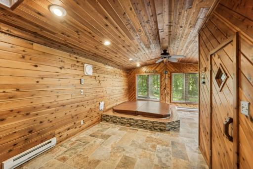 Lower-Spa & Sauna Room