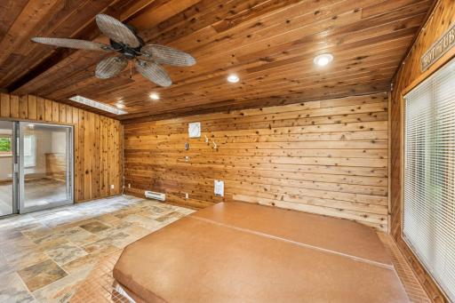 Lower-Spa & Sauna Room
