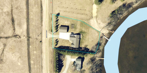 Photo for 976 Winter Drive NW, Baudette, MN 56623 - Listing #6725193 976 Winter Drive NW, Baudette, MN 56623