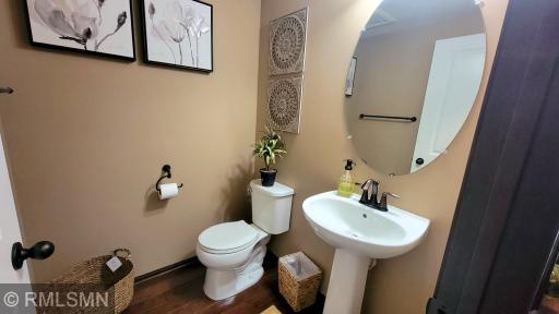 9695 Independence Circle, 4, Chanhassen, MN 55317