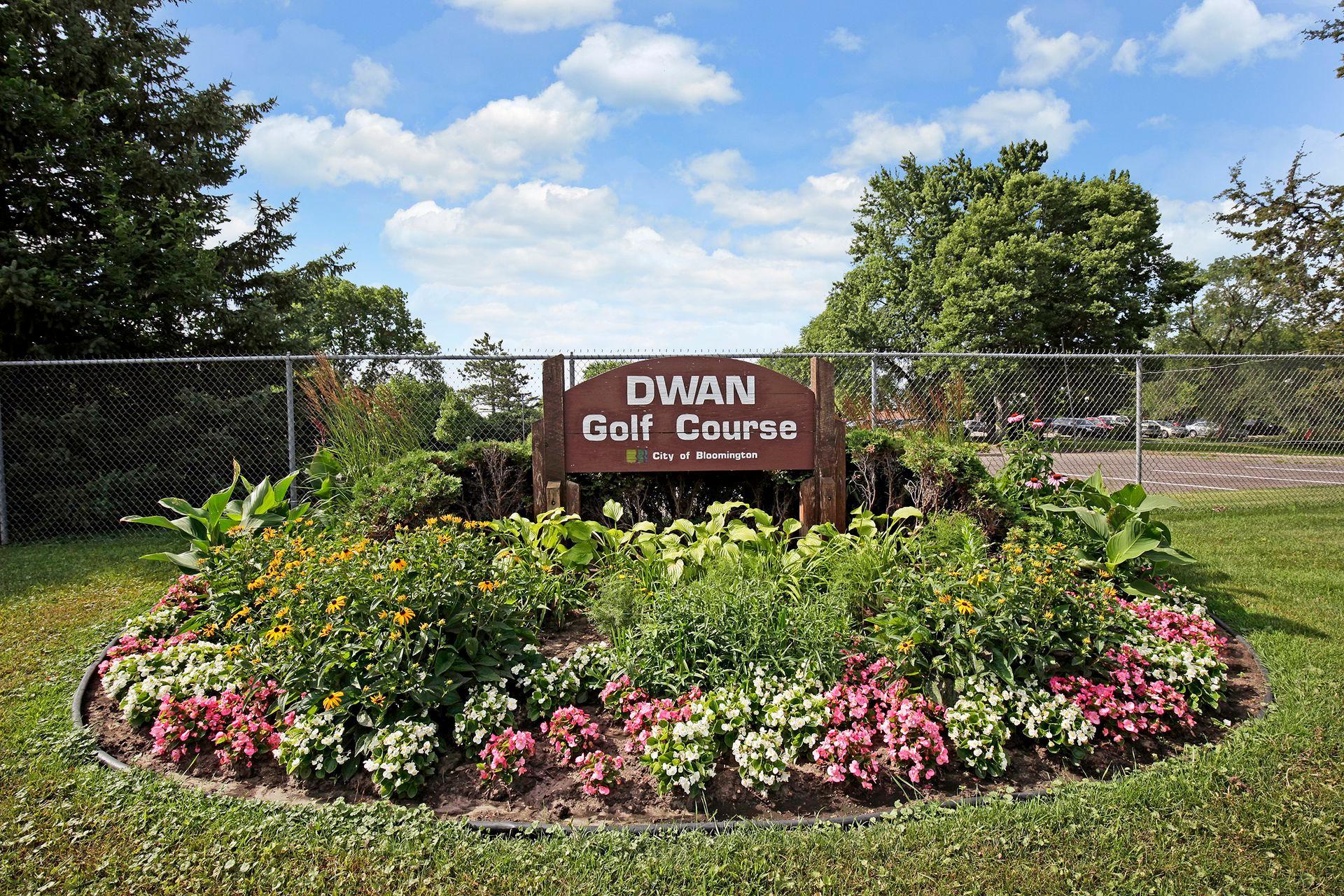 Dwan Golf course just less than a mile away!