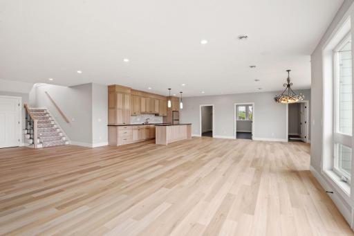 16585 46th Avenue N, Minneapolis, MN 55446
