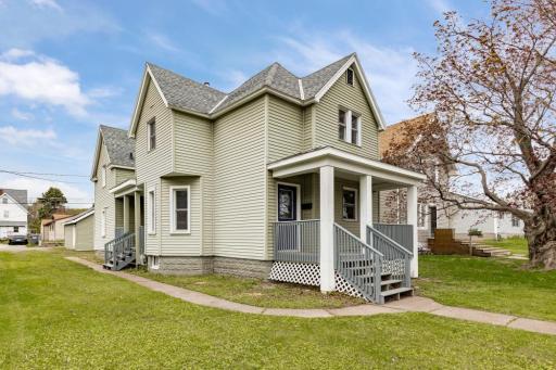 319 N 60th Avenue W, Duluth, MN 55807